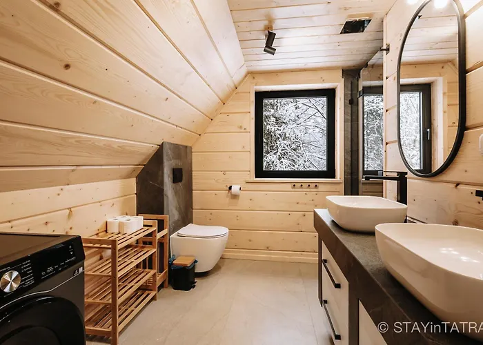 Mala Laka Alpstuga *